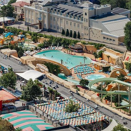Apartments Arcadia. Gagarin Plaza Odessa Luaran gambar