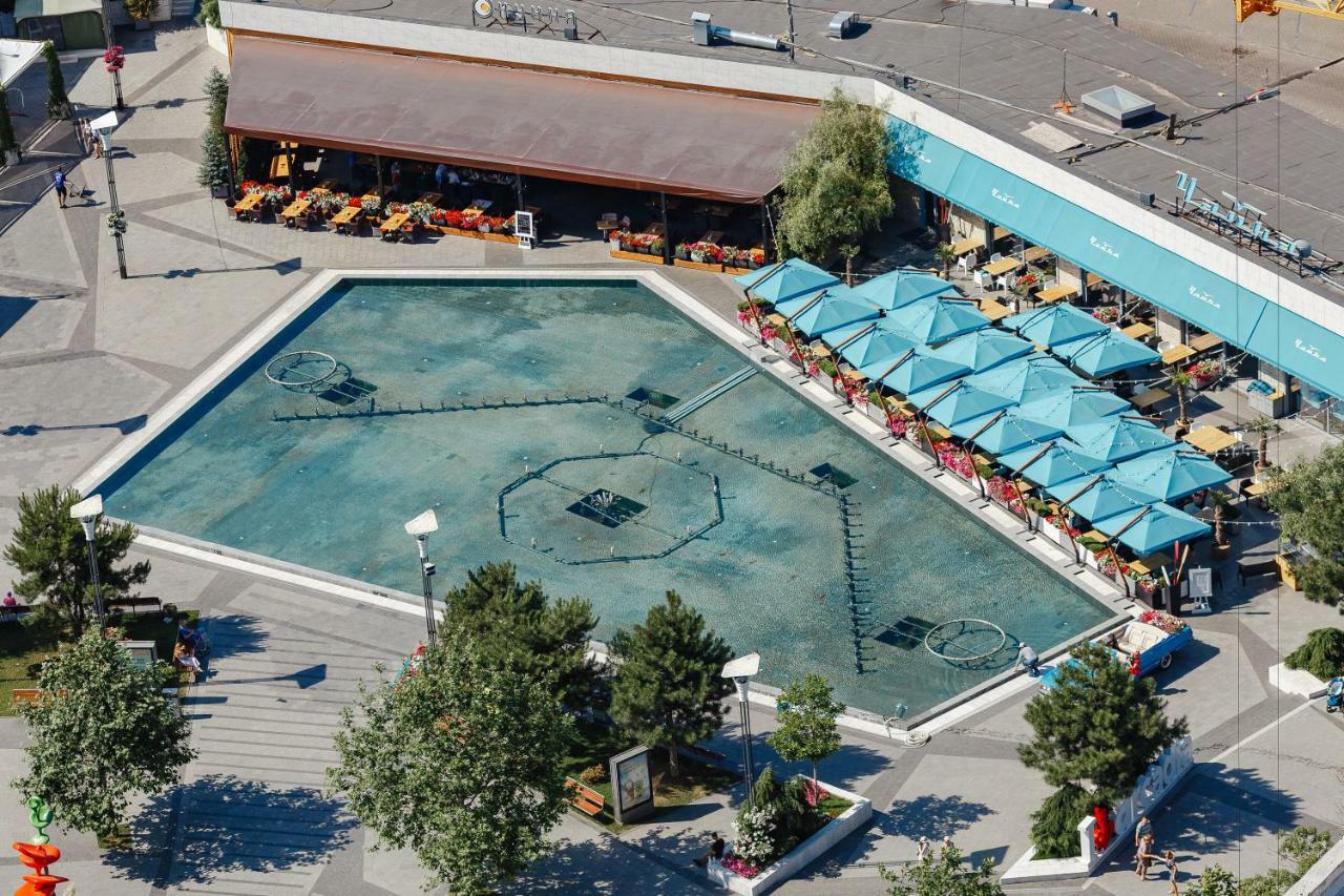 Apartments Arcadia. Gagarin Plaza Odessa Luaran gambar